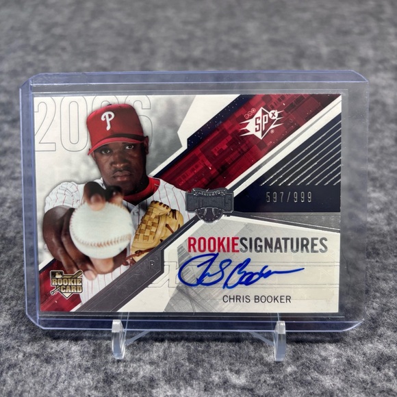 Assorted Baseball Card Lot - Picture 13 of 14